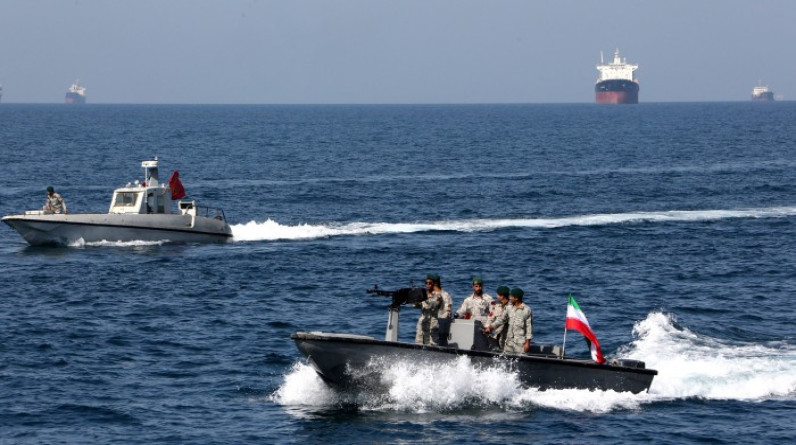 التقاربات الإقليمية بالخليج وإيران.. هل تكون فرصة لتحقيق الأمن البحري؟
